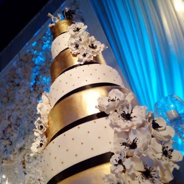 Wedding-Cake-1245-Select-Bakery-1