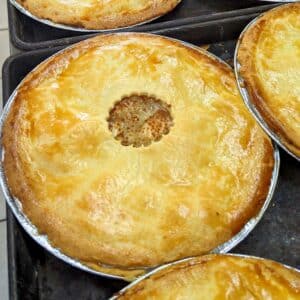 Apple Pie 9″